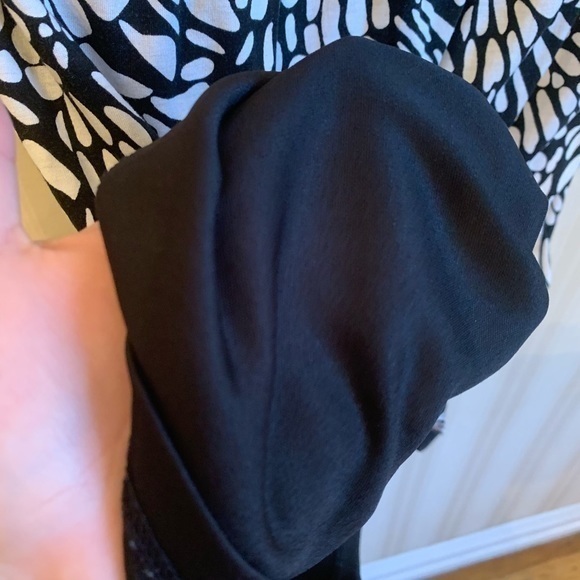 Loft sleeveless black‎ and white dress - Picture 6 of 6